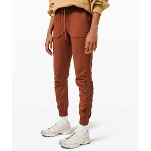 Lululemon Beyond the Studio Jogger 28" Dark Terracotta 6 NWOT